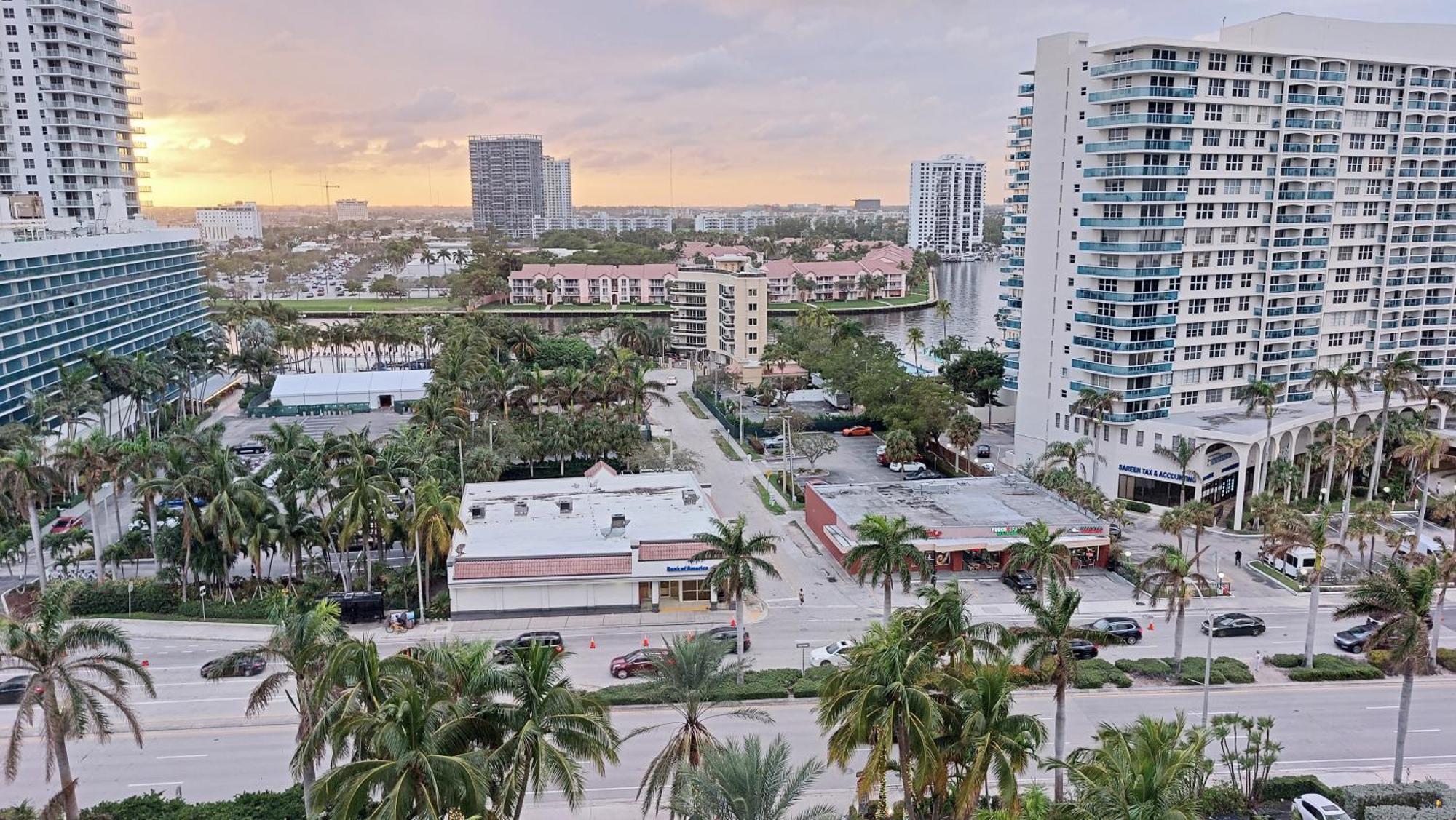 The Tides Apartments On The Beach Hollywood Buitenkant foto