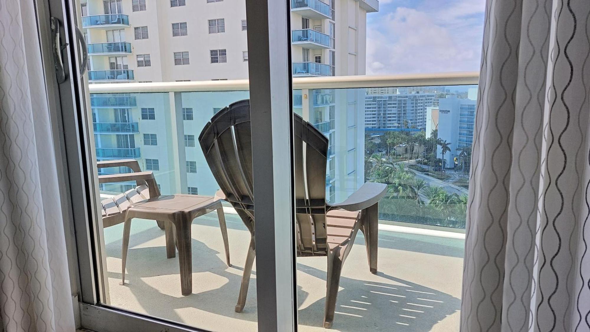 The Tides Apartments On The Beach Hollywood Buitenkant foto