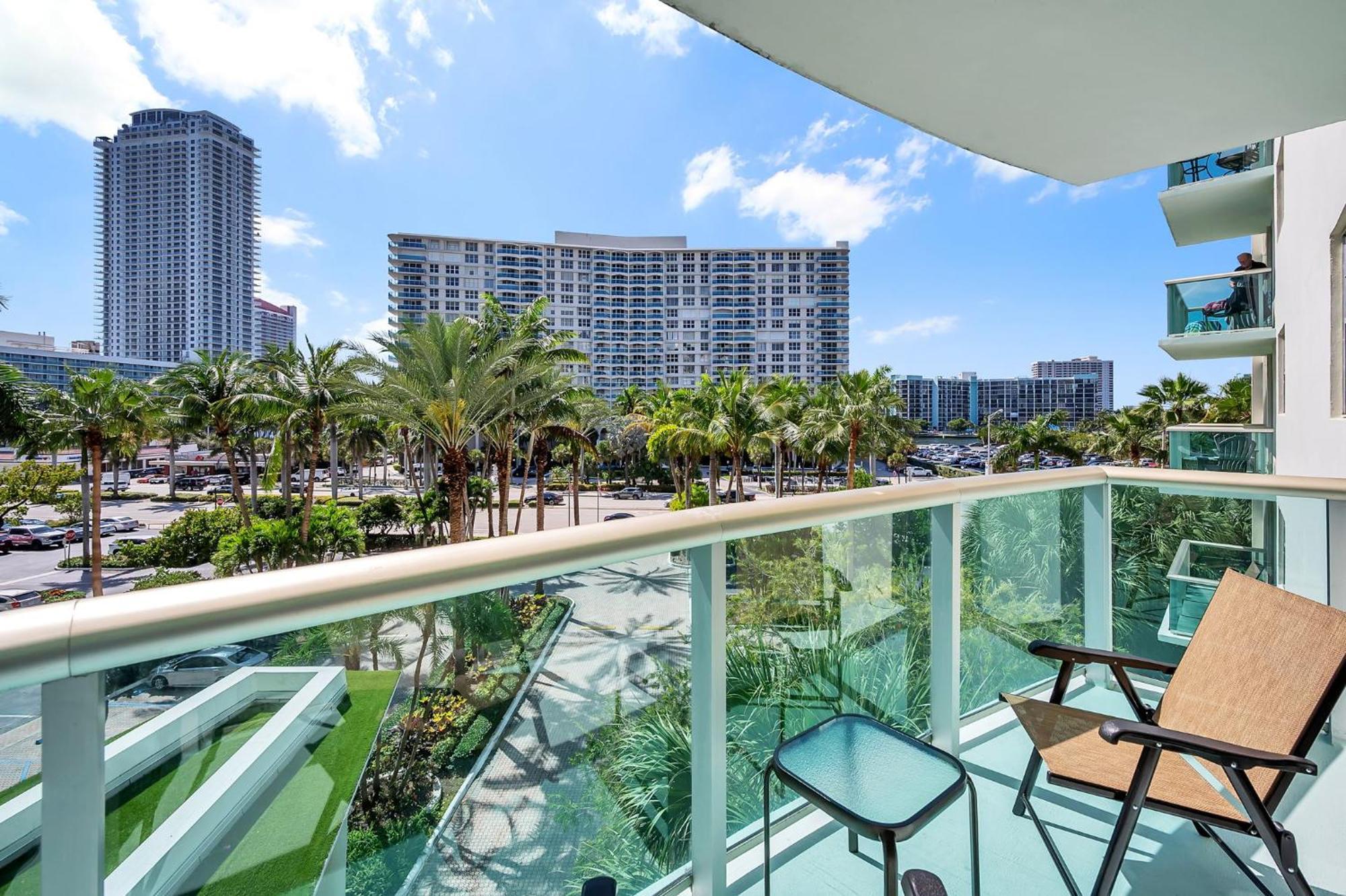 The Tides Apartments On The Beach Hollywood Buitenkant foto