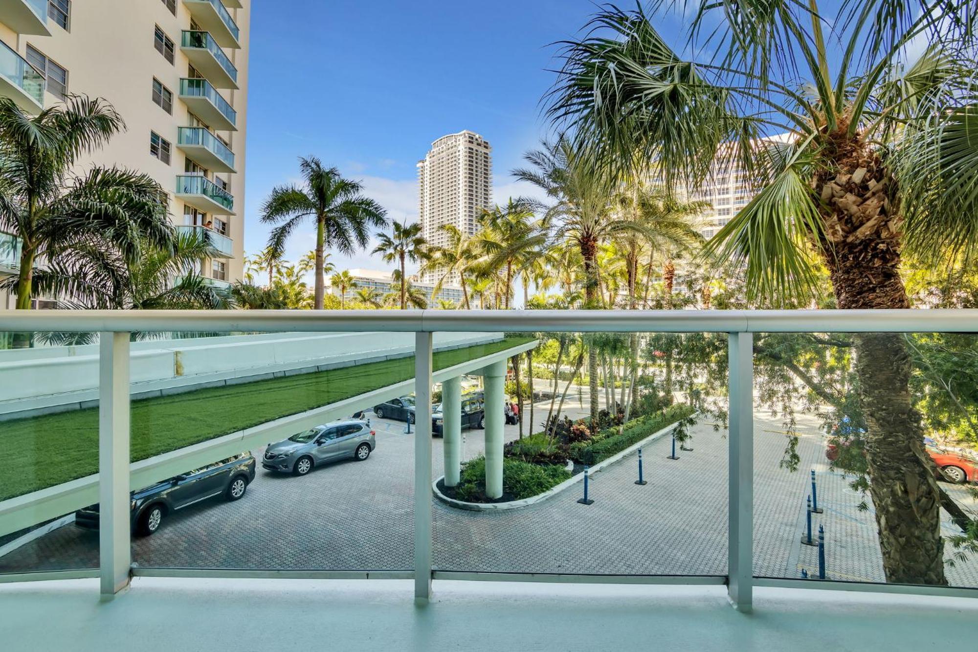 The Tides Apartments On The Beach Hollywood Buitenkant foto